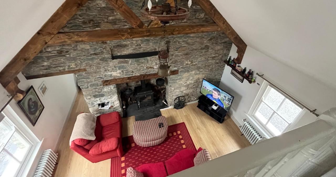 Newly Renovated Stone Cottage Located 2.5 Miles From Killarney Town Teernaboul Exterior foto